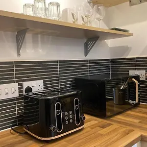The Onyx - 1 Bed W/ Free Parking Apartment Cardiff
